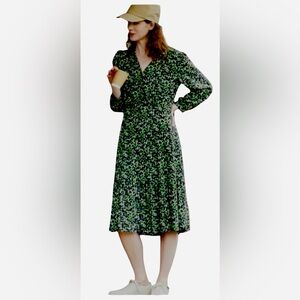 Uniqlo Green Floral Long Sleeve Button Up Dress XS